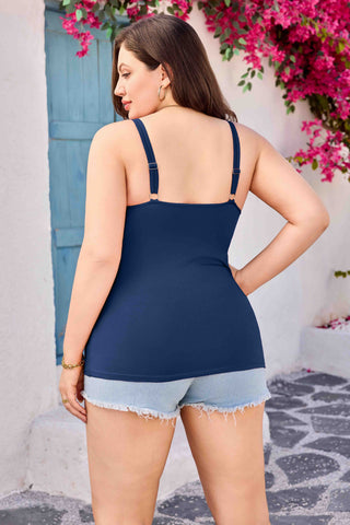 Plus Size Tank Top with Shelf Bra Square Neck Sleeveless Camisole
