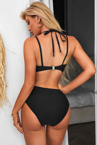 Chic Cross-Front Bikini with Tie-Back Detail