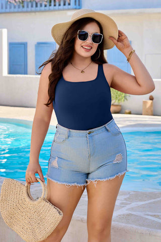 Plus Size Tank Top with Shelf Bra Square Neck Sleeveless Camisole